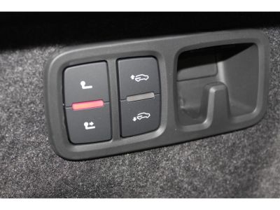 Audi Q8 Quattro 60 TFSIe 490 Tiptronic  S line TVA - Attelage   - 18