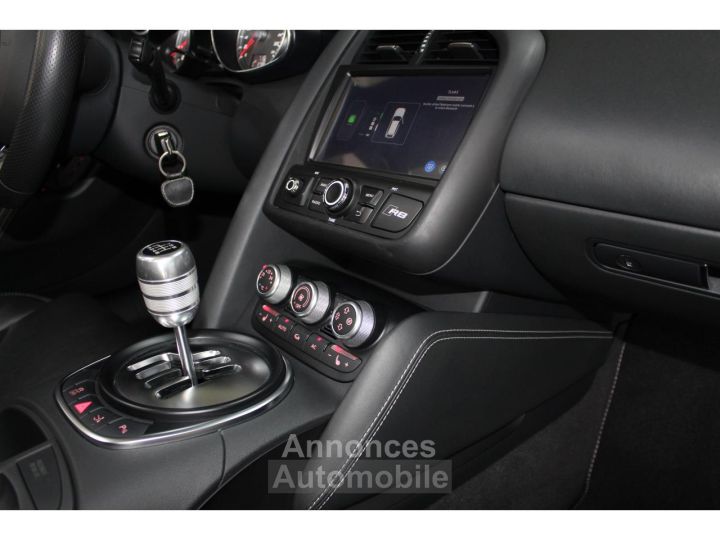 Audi R8 Spyder 42 V8 Méca DIFFUSEUR V10 1er Main FR - 12