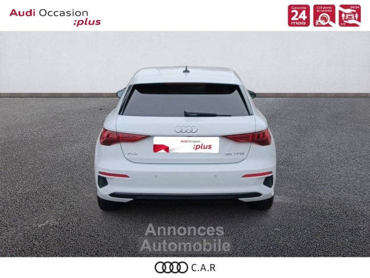 Audi A3 Sportback 35 TFSI Mild Hybrid 150 S tronic 7 Design Luxe - 4