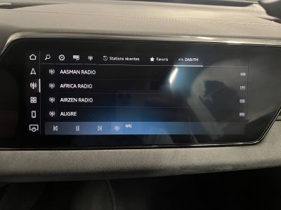 Audi A5 AVANT Avant e-hybrid 299 ch S tronic 7 Quattro S line   - 52