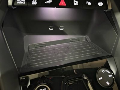 Audi A3 ALLSTREET Allstreet 40 TFSI e Hybride rechargeable 204 S tronic 6 Avus   - 19