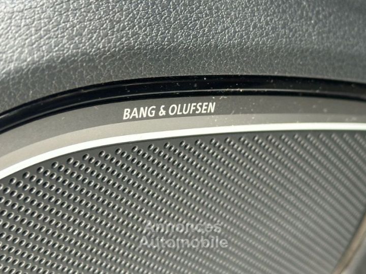 Audi RS3 Sportback 25 TFSI Quattro 400ch S tronic – Sieges chauffants, Sono Bang &amp; Olufsen, Caméra de recul - 9