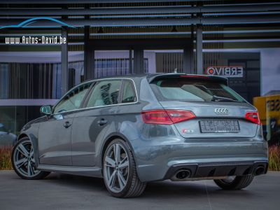 Audi RS3 Quattro 25 TFSI S-Tronic Sportback - B&#038;O - SPORTUITLAAT - PARKEERSENSOREN - ZETELVERWARMING - ISOFIX   - 2
