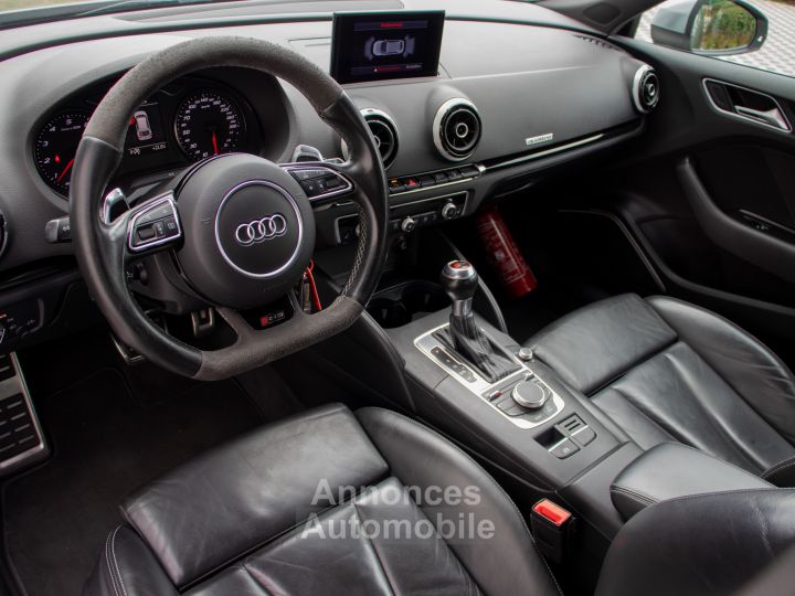 Audi RS3 Quattro 25 TFSI S-Tronic Sportback - B&#038;O - SPORTUITLAAT - PARKEERSENSOREN - ZETELVERWARMING - ISOFIX - 12
