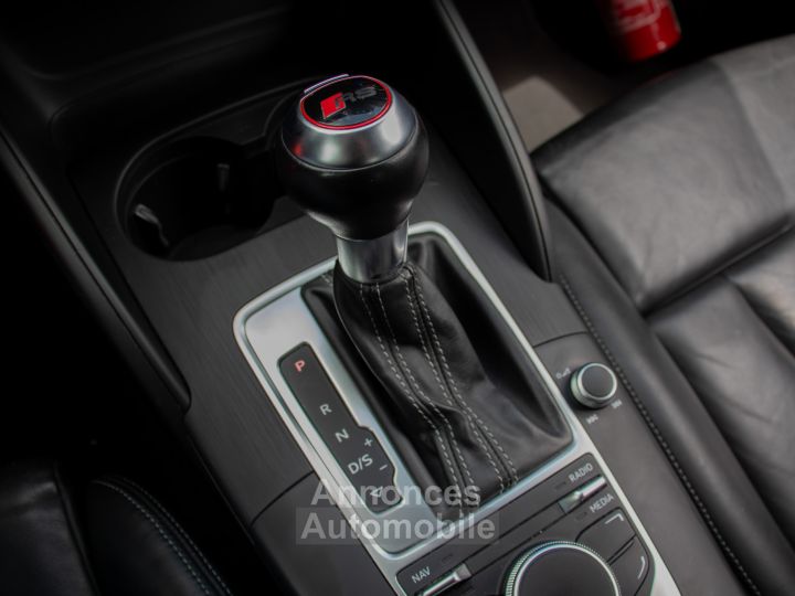 Audi RS3 Quattro 25 TFSI S-Tronic Sportback - B&#038;O - SPORTUITLAAT - PARKEERSENSOREN - ZETELVERWARMING - ISOFIX - 24