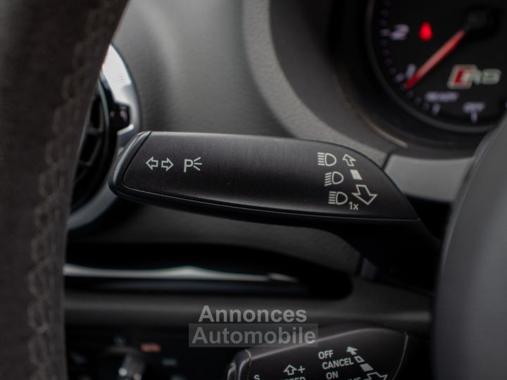 Audi RS3 Quattro 25 TFSI S-Tronic Sportback - B&#038;O - SPORTUITLAAT - PARKEERSENSOREN - ZETELVERWARMING - ISOFIX - 31