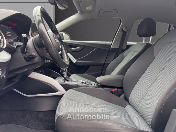 Audi Q2 35 TDI 150 S tronic 7 Quattro Design Luxe - 9