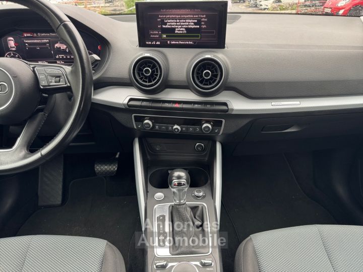 Audi Q2 35 TDI 150 S tronic 7 Quattro Design Luxe - 12