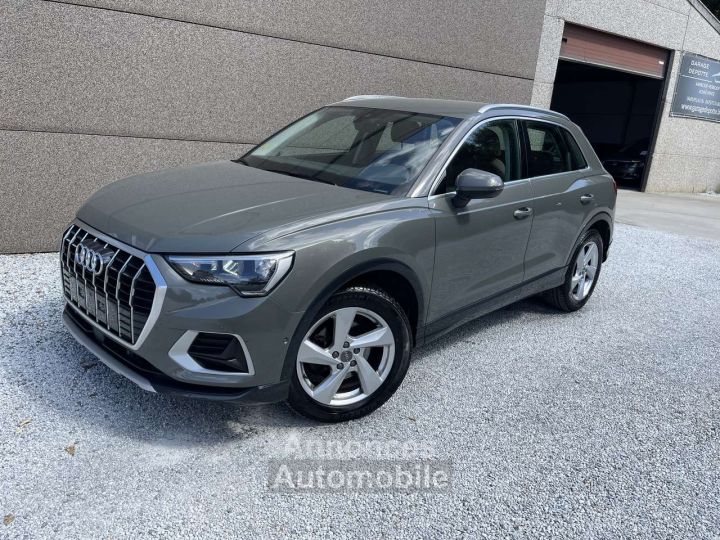 Audi Q3 20 TDi Design S tronic - 2