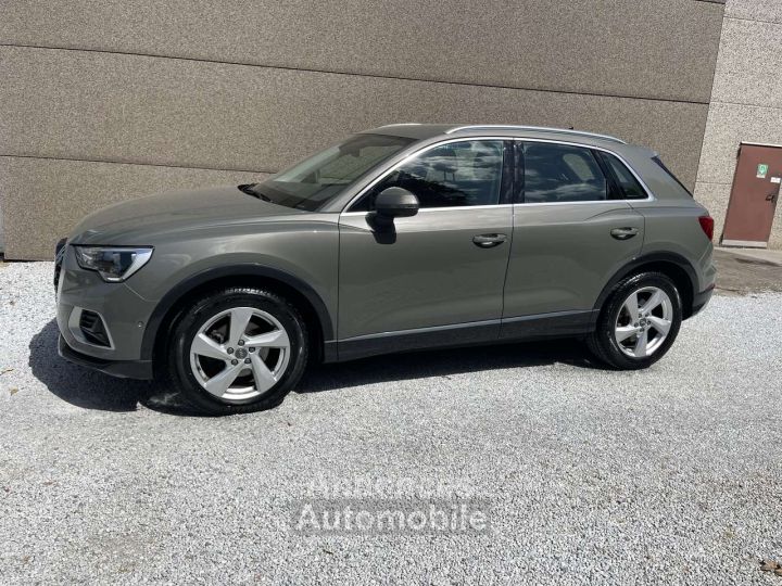 Audi Q3 20 TDi Design S tronic - 3