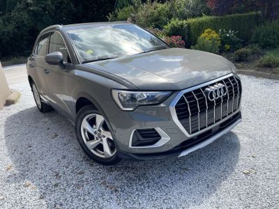 Audi Q3 20 TDi Design S tronic   - 8
