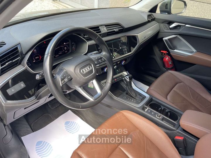 Audi Q3 20 TDi Design S tronic - 9