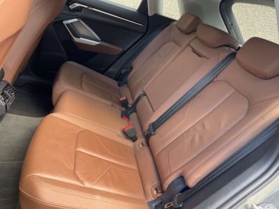 Audi Q3 20 TDi Design S tronic   - 12