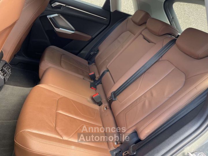 Audi Q3 20 TDi Design S tronic - 12