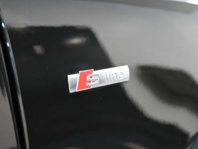 Audi Q3 20 TDI 184 ch S tronic 7 Quattro S line   - 21