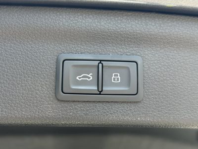Audi Q3 35 TDI 150 ch S tronic 7 S line   - 9