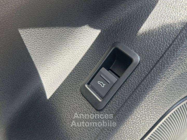 Audi Q3 35 TDI 150 ch S tronic 7 S line - 16