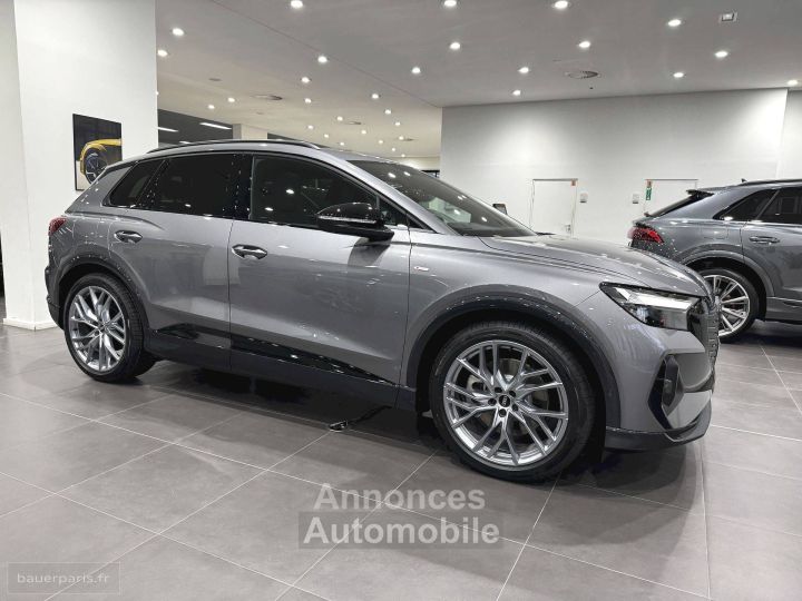 Audi Q4 E-Tron 45 285 ch 82 kWh S line - 14