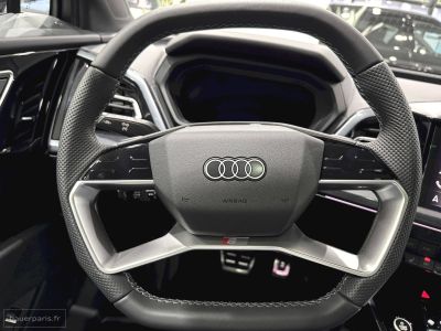 Audi Q4 E-Tron 45 285 ch 82 kWh S line   - 19