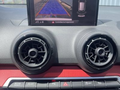 Audi Q2  10 TFSI 116ch Sport S tronic 7   - 16