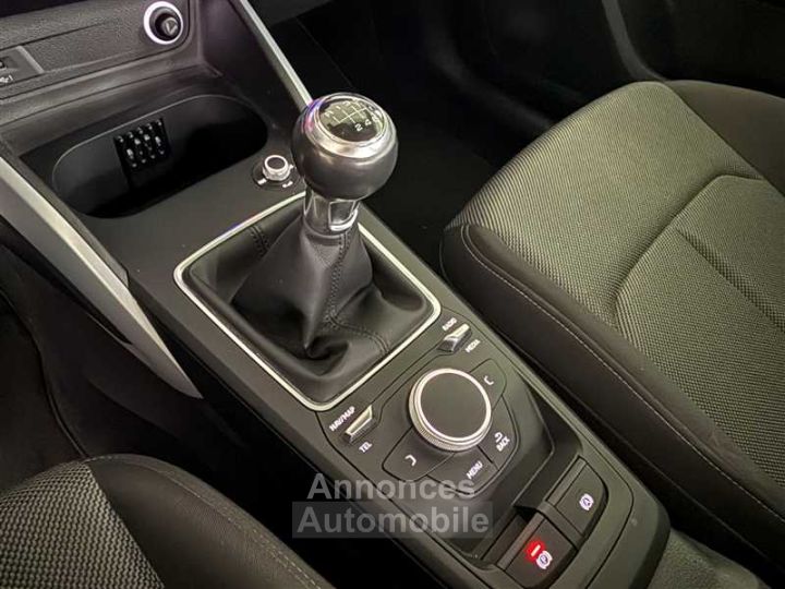 Audi Q2 30 TDI 116 BVM6 Sport - 8