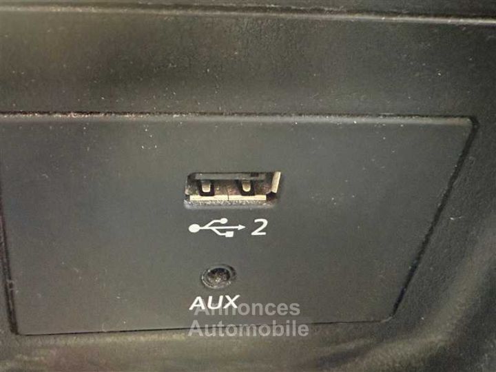 Audi Q2 30 TDI 116 BVM6 Sport - 17