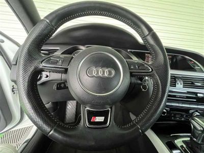 Audi A4 20 TDI 143 DPF S line Multitronic A   - 9