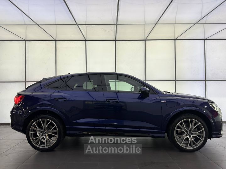 Audi Q3 Sportback 45 TFSIe  245 ch S tronic 6 S line - 6