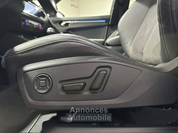 Audi Q3 Sportback 45 TFSIe  245 ch S tronic 6 S line - 16