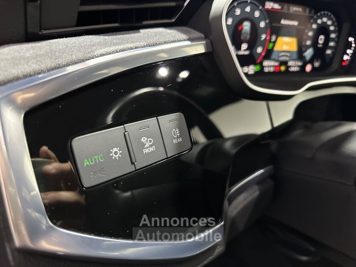 Audi Q3 Sportback 45 TFSIe  245 ch S tronic 6 S line - 17