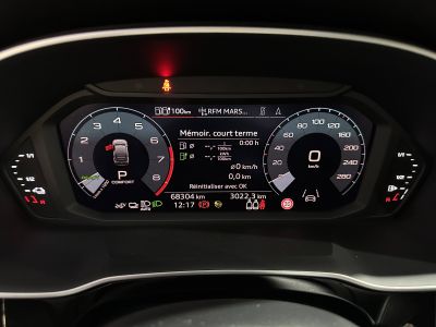 Audi Q3 Sportback 45 TFSIe  245 ch S tronic 6 S line   - 24
