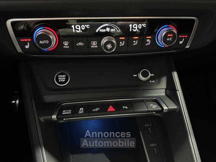 Audi Q3 Sportback 45 TFSIe  245 ch S tronic 6 S line - 42