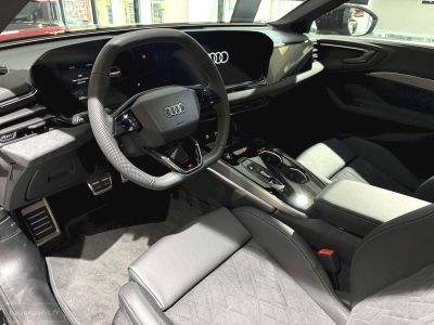 Audi A5 AVANT Avant TFSI 204 ch S tronic 7 Quattro S line   - 14