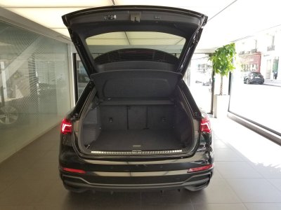 Audi Q3 35 TFSI 150 ch S tronic 7 S line plus   - 7