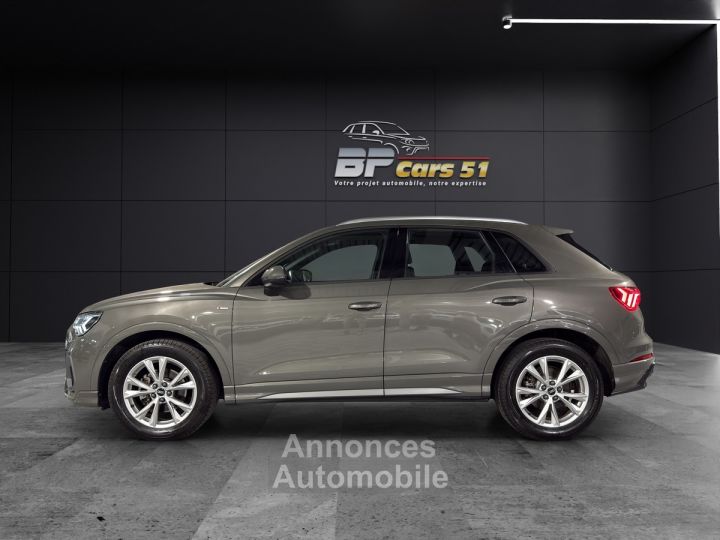 Audi Q3 35 tfsi s line 150 cv tronic 7 re - 2