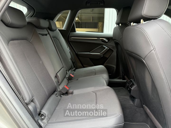 Audi Q3 35 tfsi s line 150 cv tronic 7 re - 12