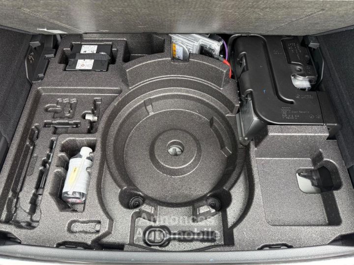 Audi Q3 35 tfsi s line 150 cv tronic 7 re - 14