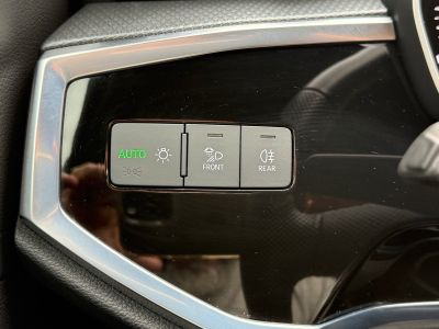 Audi Q3 35 tfsi s line 150 cv tronic 7 re   - 19