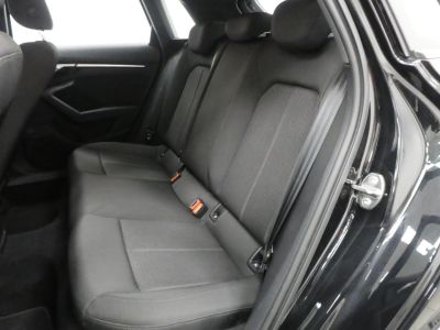Audi A3 Sportback 35 TFSI 150CH MILD HYBRID BUSINESS LINE S TRONIC 7   - 8