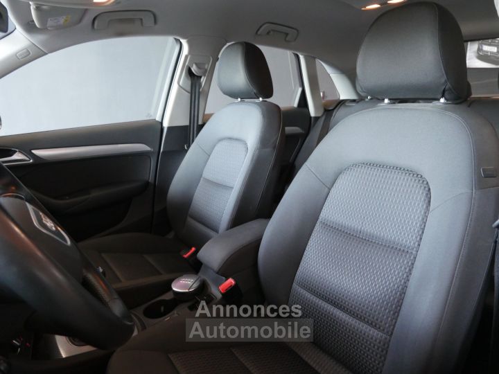 Audi Q3 20 TDI Ultra 150 ch Ambiente - 8