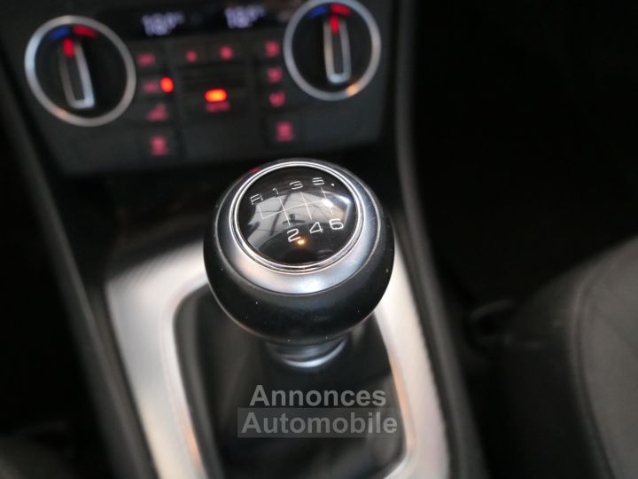 Audi Q3 20 TDI Ultra 150 ch Ambiente - 21