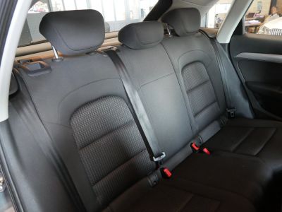 Audi Q3 20 TDI Ultra 150 ch Ambiente   - 24