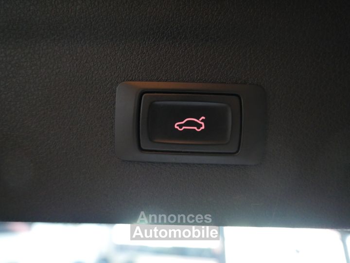 Audi Q3 20 TDI Ultra 150 ch Ambiente - 29