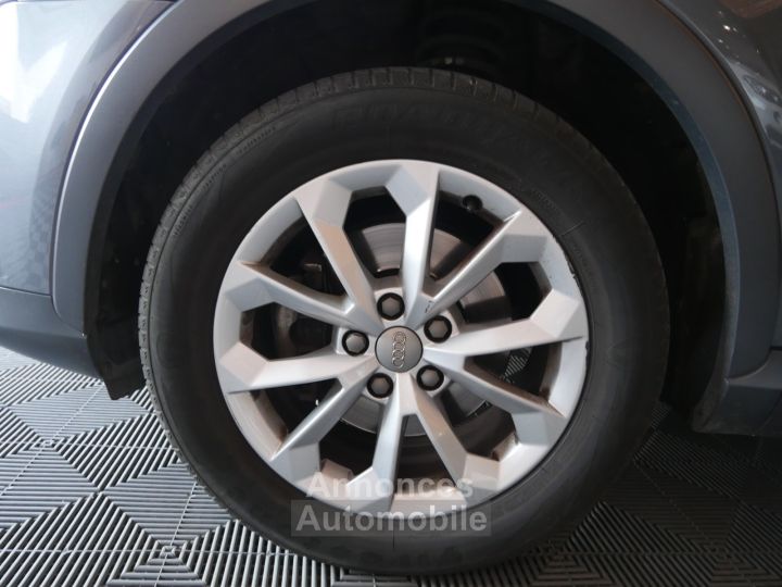 Audi Q3 20 TDI Ultra 150 ch Ambiente - 31