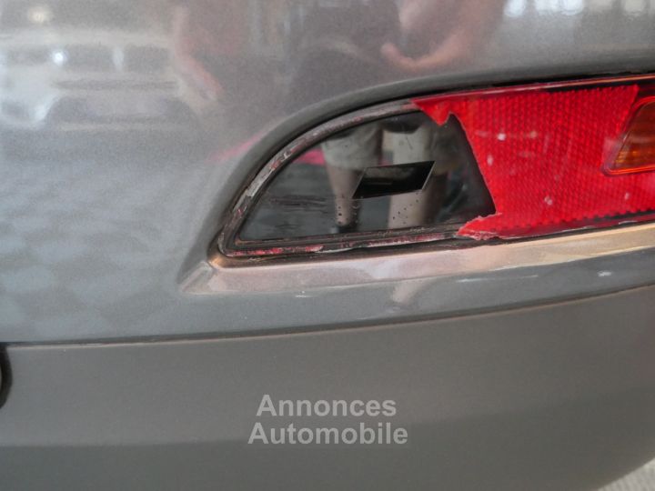 Audi Q3 20 TDI Ultra 150 ch Ambiente - 38