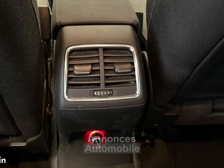 Audi Q3 20 TFSI 210 AMBIENTE QUATTRO S-TRONIC BVA - 14