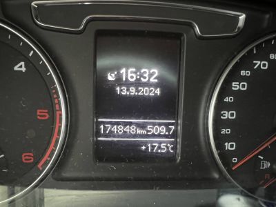 Audi Q3  20 TDI 184 S line quattro S tronic 7   - 14
