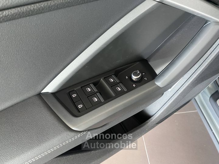 Audi Q3 35 TFSI 150 ch S tronic 7 S line - 11