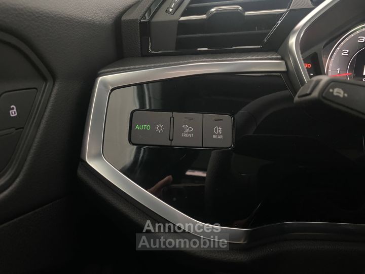 Audi Q3 35 TFSI 150 ch S tronic 7 S line - 23