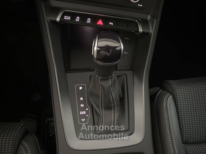 Audi Q3 35 TFSI 150 ch S tronic 7 S line - 35